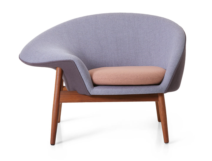 Fried Egg Lounge Chair - Warm Nordic - Chairs - Hero 381/Rewool 658/Merit 035 - Left - Facing - HORNE