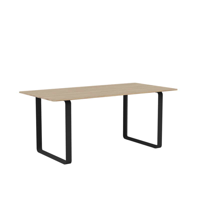 70/70 Table - 67