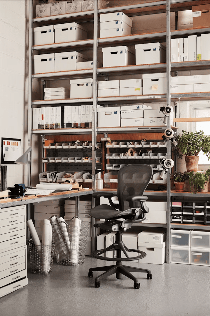 Aeron™ Stool - Bar Height - Herman Miller® Chairs - Model A - Mineral Frame - HORNE