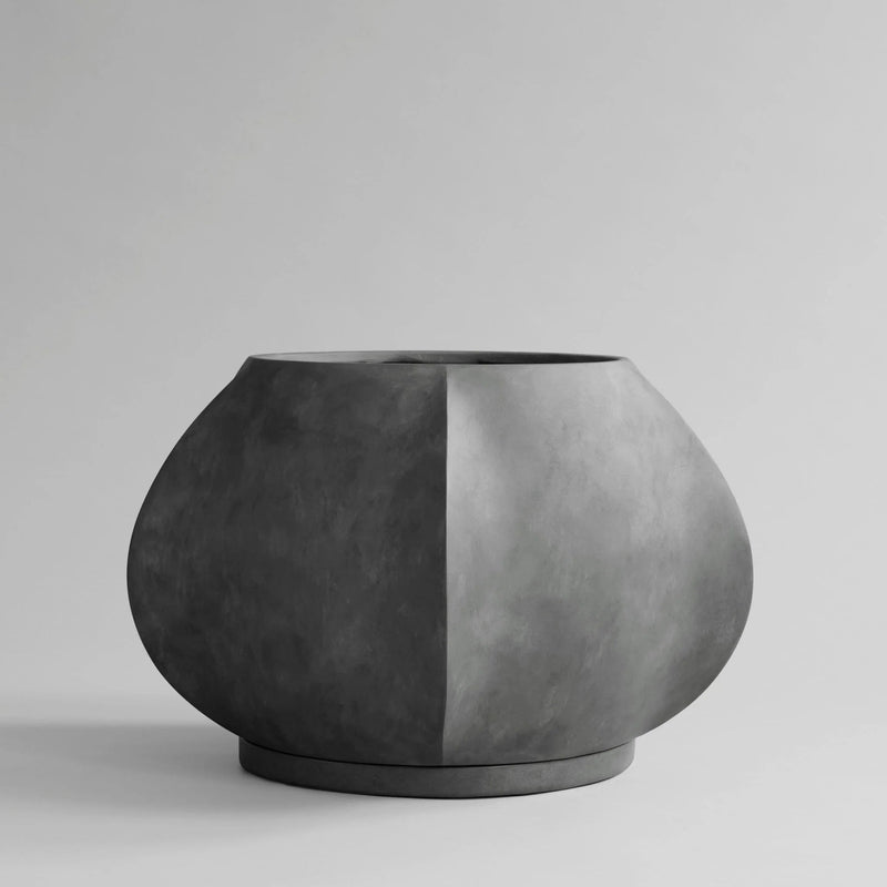 Arket Plant Pot - 101 Copenhagen Vases - Petit - Dark Grey - HORNE