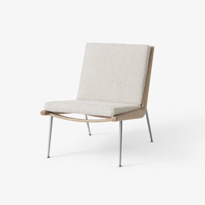 Boomerang Lounge Chair - Oiled Oak w/ Stainless Steel - &Tradition Chairs - Karakorum 001 - HORNE