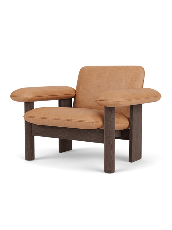 Brasilia Lounge Chair - Low Back - Textile - Audo Copenhagen Chairs - Dark Stained Oak - Dunes Camel 21004 - HORNE