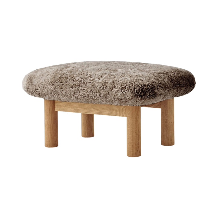 Brasilia Ottoman - Sheepskin - Audo Copenhagen - Chairs - Sahara - Natural Oak - HORNE