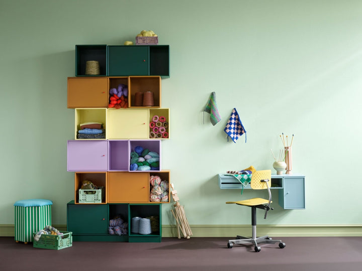 Bureau Work Desk - Montana - Desks - Anthracite - HORNE