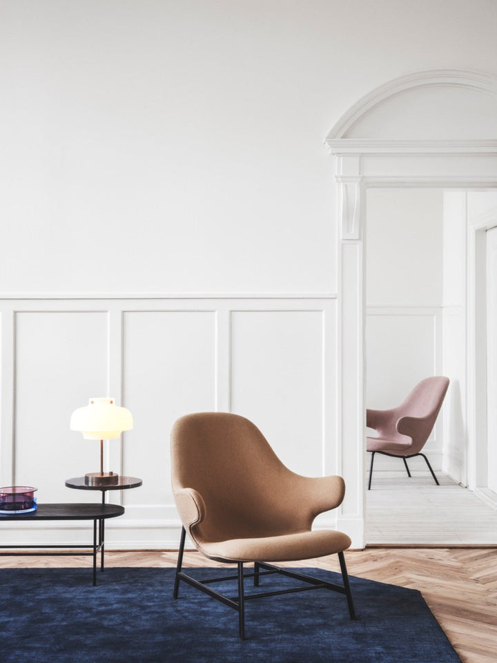 Catch Lounge Chair - Flat Tube Base - &Tradition Chairs - Hallingdal 65 224 - HORNE