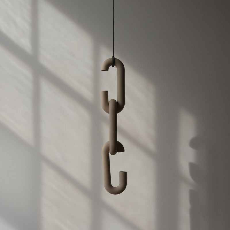 Chain Vase - Misewell Pots & Planters - HORNE