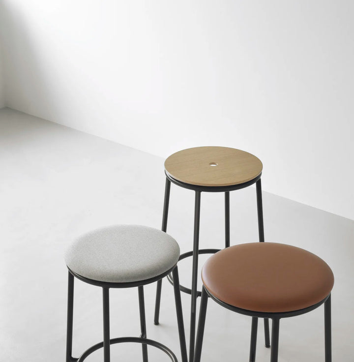 Circa Barstool 65 cm Upholstery - Normann Copenhagen Barstools - Ultra Leather Black - HORNE