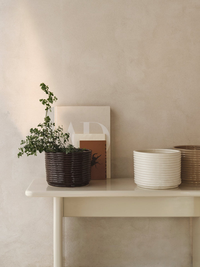Corduroy Pot - Ferm Living - Pots & Planters - Carob Brown - HORNE