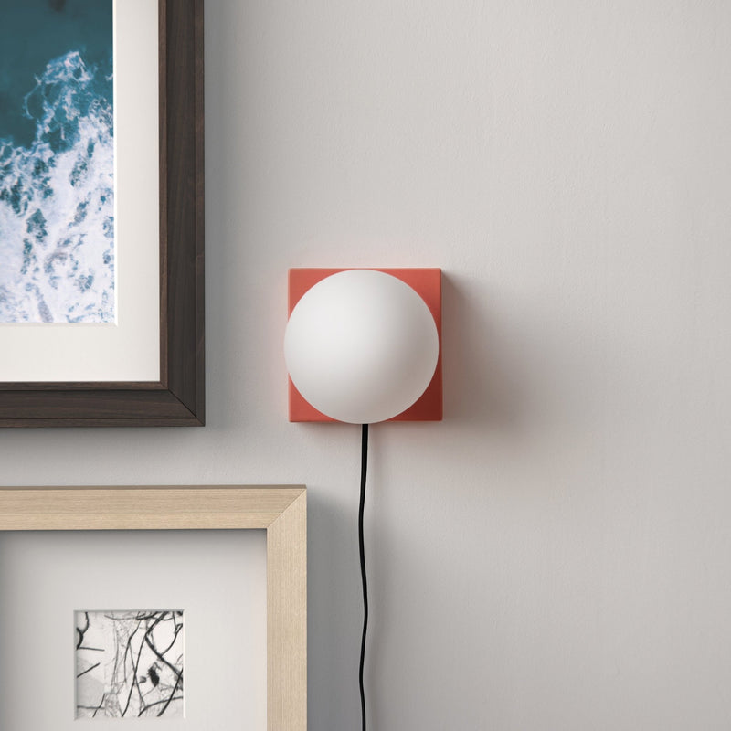 Cubic Table Lamp - Misewell Lamps - Pink Glossy - HORNE