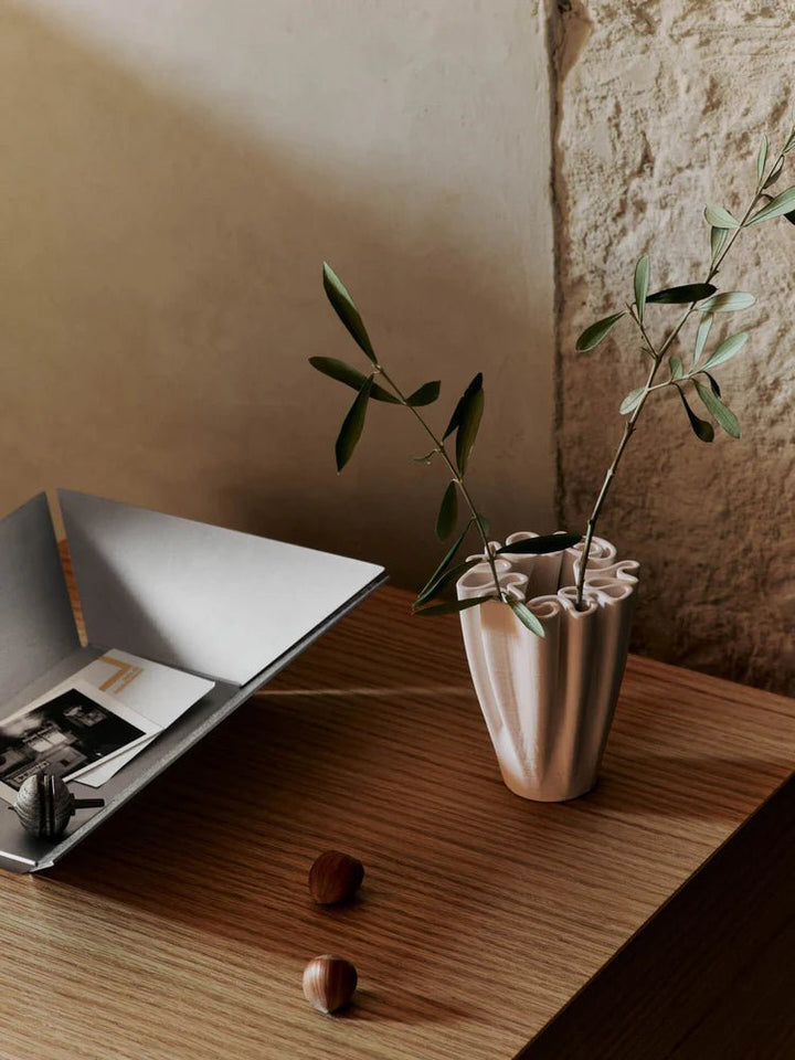 Dedali Vase - Ferm Living Vases - Large - HORNE