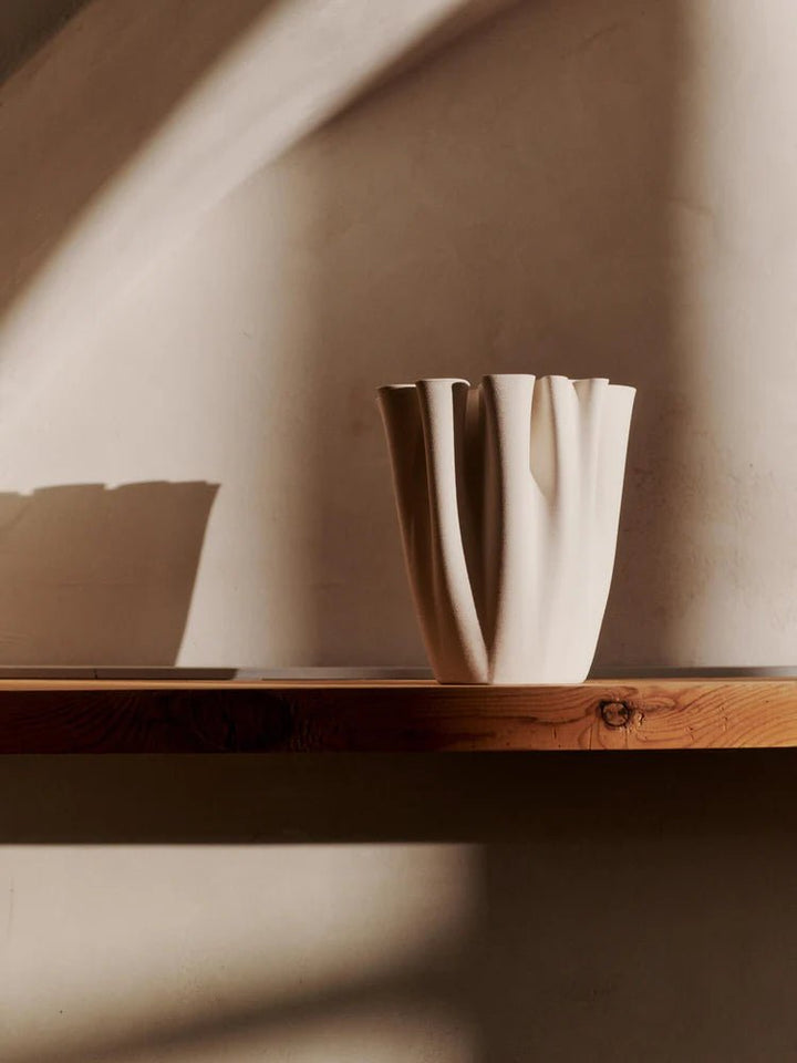 Dedali Vase - Ferm Living Vases - Large - HORNE