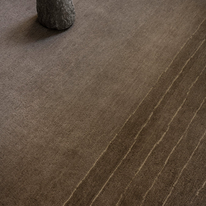 Drift Line rug in Drift Line Moss 250x350 (8.2' x 11.5')