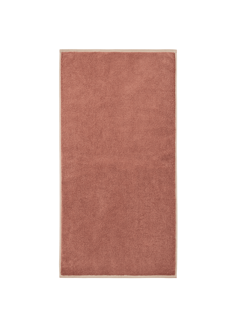 Ekko Hand Towel - Ferm Living - Cashmere/Off - white - HORNE