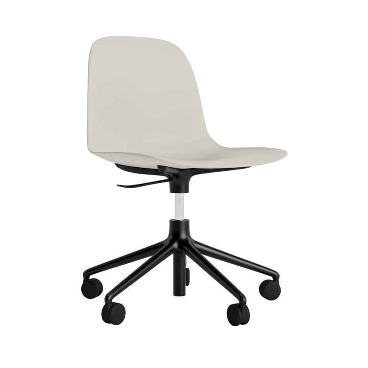 Form Chair Swivel 5W Gas Lift Aluminum - Normann Copenhagen Swivel Chairs - Form Chair Swivel 5W Gas Lift Black Alu - Light Grey - HORNE