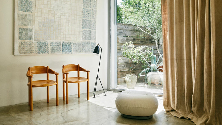 Gräshoppa Floor Lamp - Gubi Floor Lamps - Black Glossy - HORNE