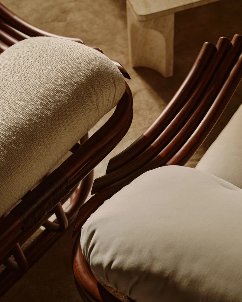 Poltrona Tria Lounge Chair - Fully Upholstered