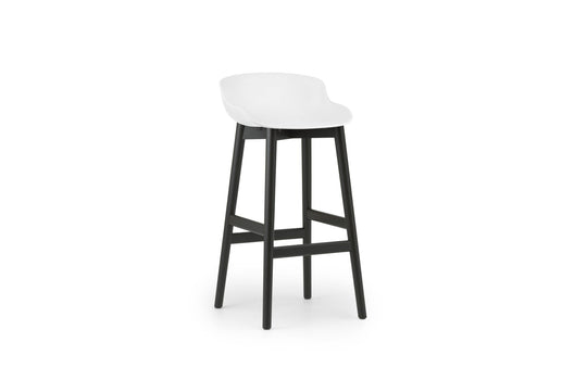 Hyg Barstool 75 cm Wood - Normann Copenhagen Barstools - Hyg Barstool 75 cm Black Oak - White - HORNE