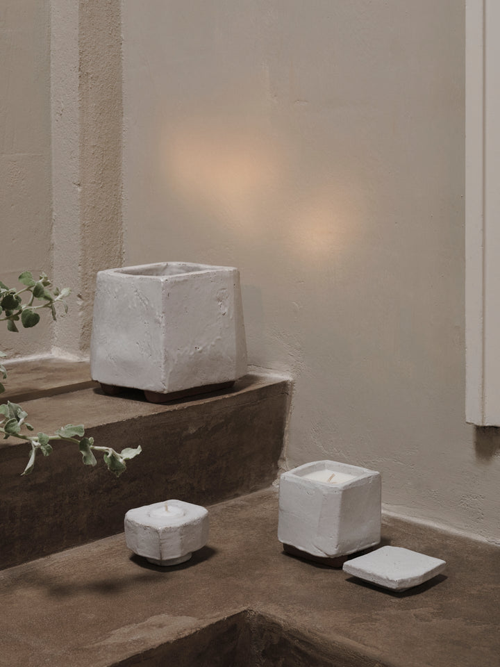 Kurinu Candle Holder - Ferm Living - Candle Holders - White - HORNE
