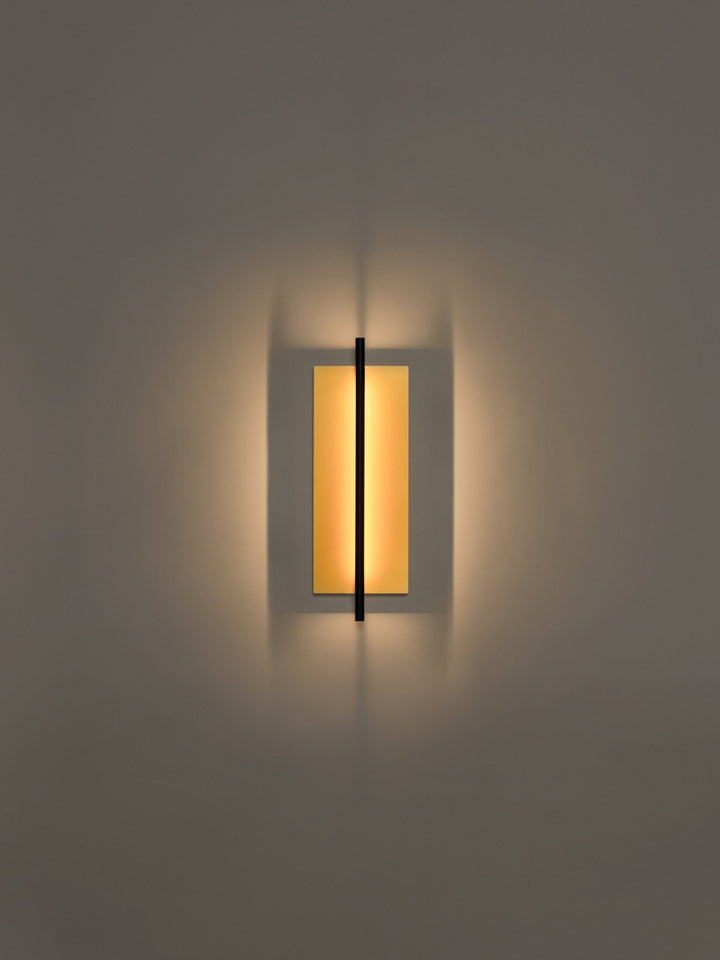 Lámina Dorada 45 Wall Lamp - Santa & Cole - Wall Sconces - HORNE