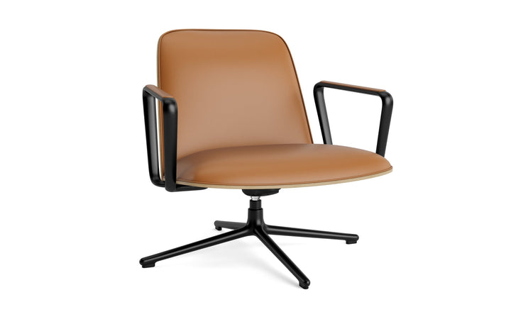 Pad Lounge Chair Low Swivel Tilt - Normann Copenhagen Lounge Chairs - Pad Lounge Chair Low Swivel Oak & Black Alu Tilt - Ultra Leather - 41574 Cognac - HORNE