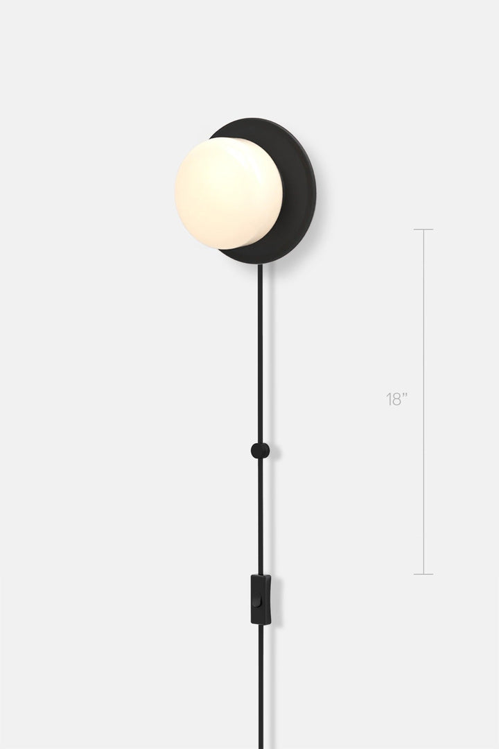 Pastille 1 Disc Corded - Droplet - RBW Lighting - Matte Black - 2700K (warm white) - Corded Plug - in (Bottom) w. Toggle Switch / 120V Input - HORNE