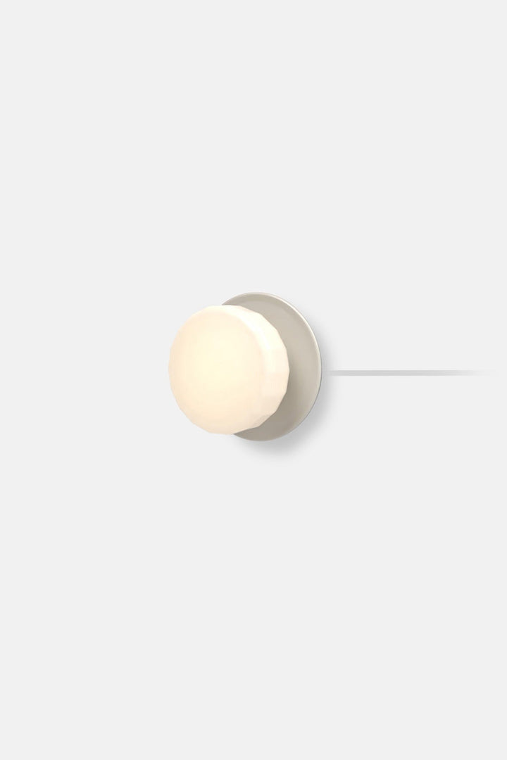 Pastille 1 Disc Corded - Faceted - RBW Lighting - Silk Grey - 2700K (warm white) - Corded Plug - in (Back) / 120V Input - HORNE