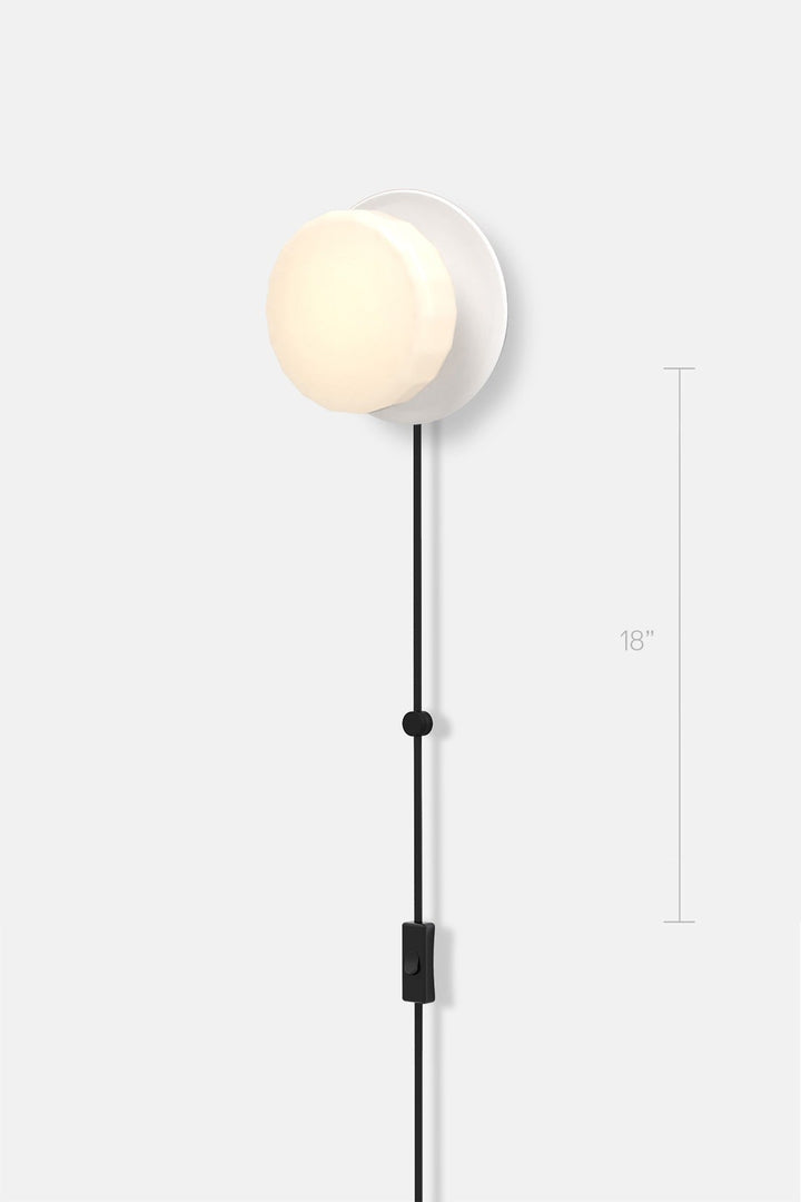 Pastille 1 Disc Corded - Faceted - RBW Lighting - Matte White - 2700K (warm white) - Corded Plug - in (Bottom) w. Toggle Switch / 120V Input - HORNE