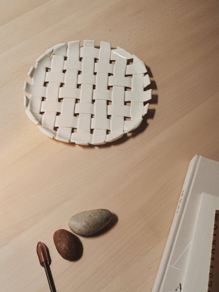 Plait Platter - Ferm Living - Serveware - Off - White - HORNE