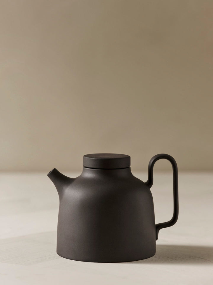 Sand Secret Tea Pot Inc. Tea Strainer - Design House Stockholm Coffee + Tea - Red clay - HORNE