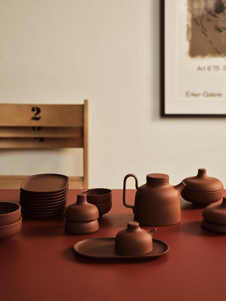 Sand Secret Tea Pot Inc. Tea Strainer - Design House Stockholm Coffee + Tea - Red clay - HORNE