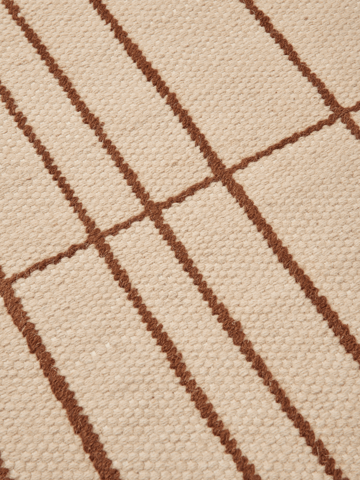 Sen Rug - 140 x 200 - Ferm Living Rugs - Parchment/Chestnut - HORNE