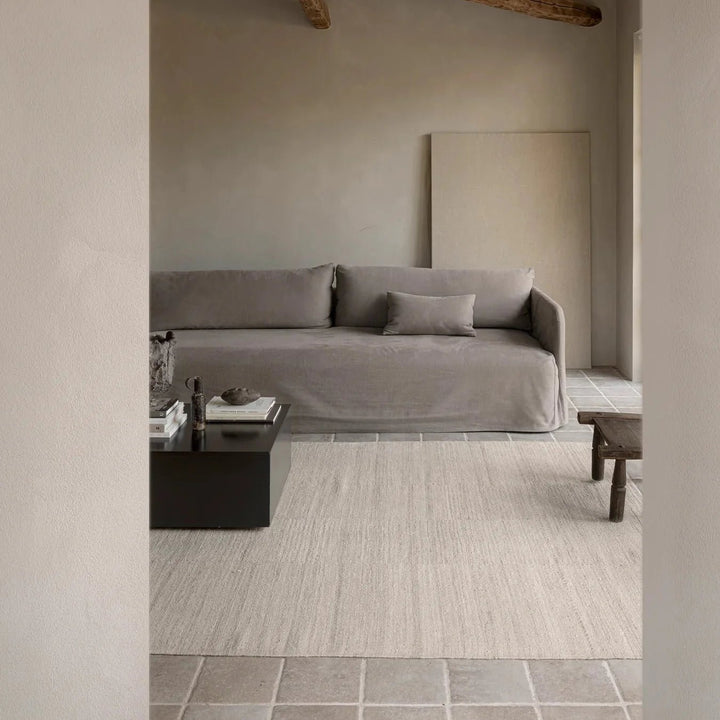 Still Aya rug in Still Aya Natural 250x350 (8.2' x 11.5')