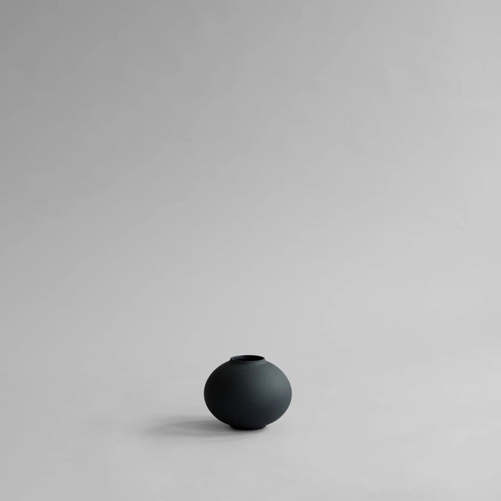 Sunao Vase Fat - 101 Copenhagen Vases - Petit - Black - HORNE