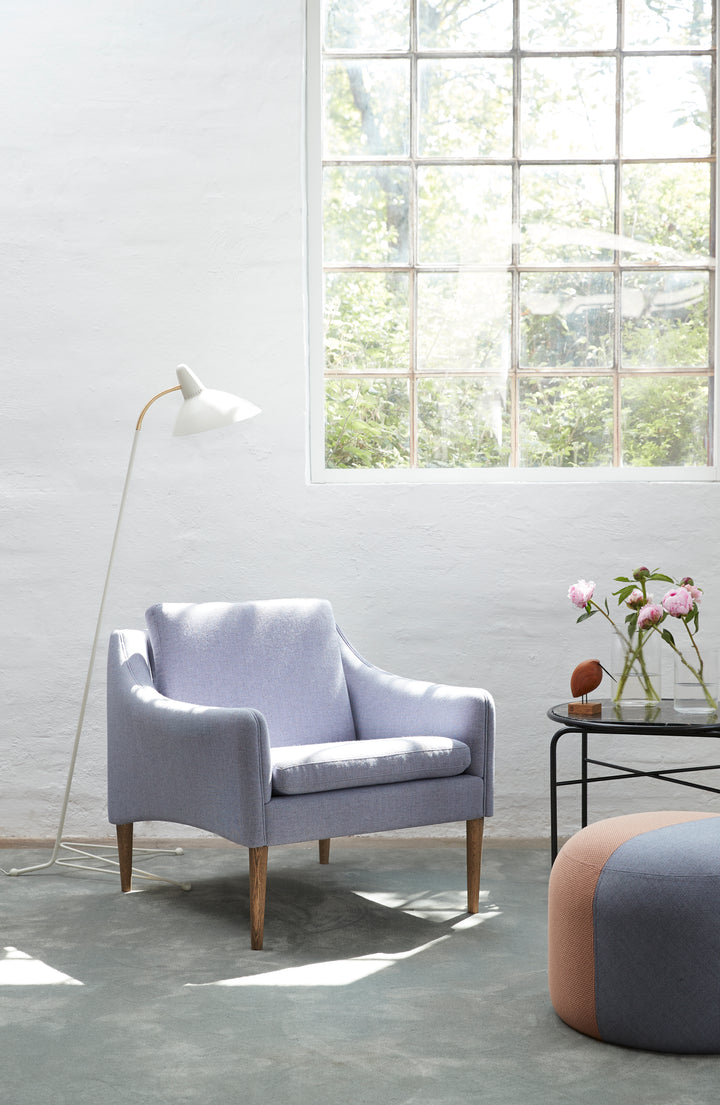 Mr. Olsen Lounge Chair - Warm Nordic - Chairs - Vidar 972/ Oiled Oak - HORNE