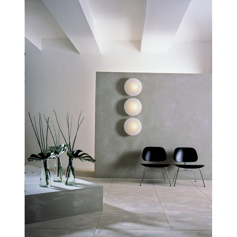 AJ Eklipta Wall Sconce - Incandescent