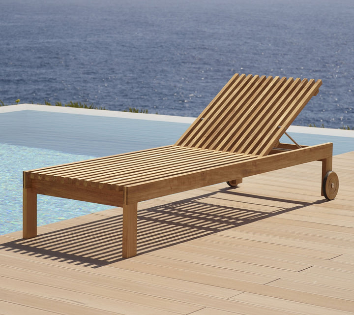 Amaze Teak Sunbed - Cane Line - Outdoor Furniture - Add QuickDry Grey Cushion - HORNE