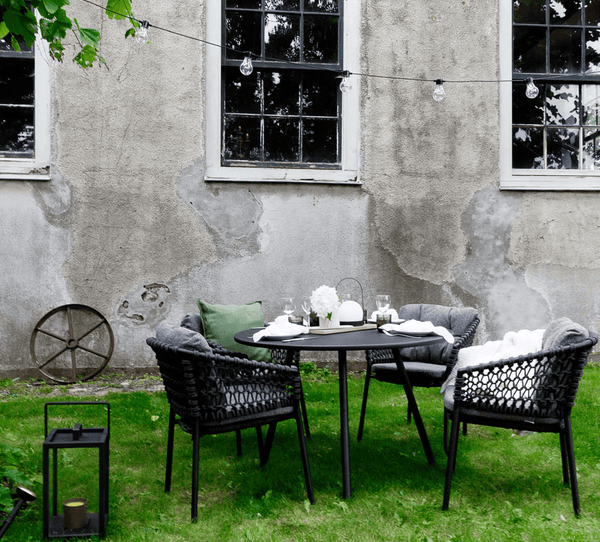 Area Table - Cane Line - Outdoor Furniture - White - HORNE
