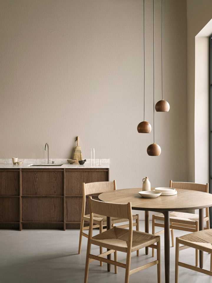 ARV Round Dining Table - 47.2"Ø - BRDR. Kruger - Tables - Fumed Oak - HORNE
