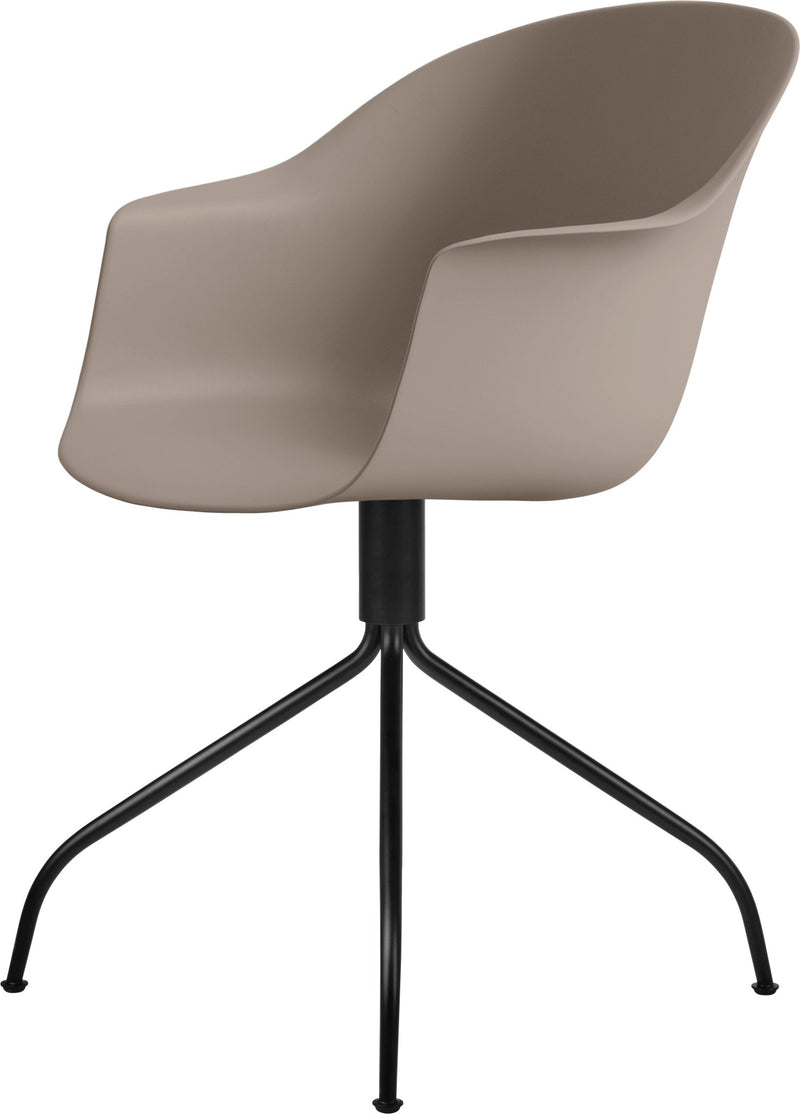 Bat Meeting Armchair - Black Swivel Base - Gubi - Chairs - Black - HORNE