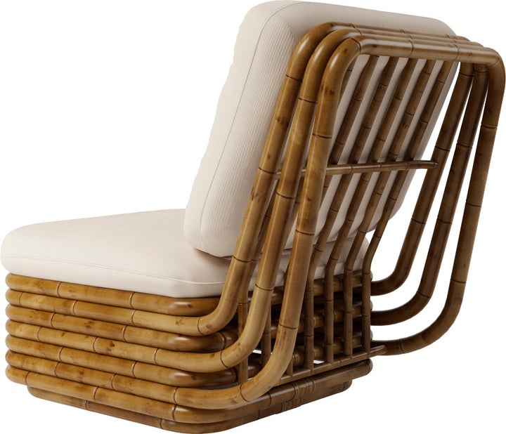 Bohemian 72 Lounge Chair - Gubi - Chairs - Angiuoni Linee 1174 - HORNE