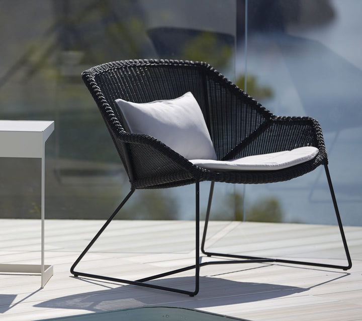 Breeze Lounge Chair - Cane Line - Outdoor Furniture - White Grey - White Cushion - HORNE