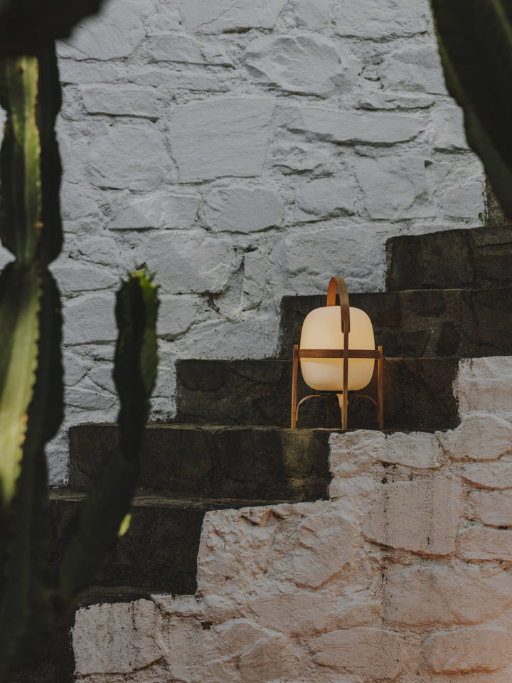 Cestita Batería Portable Lamp - Santa & Cole - Table + Task - White Opal Polyethylene - HORNE