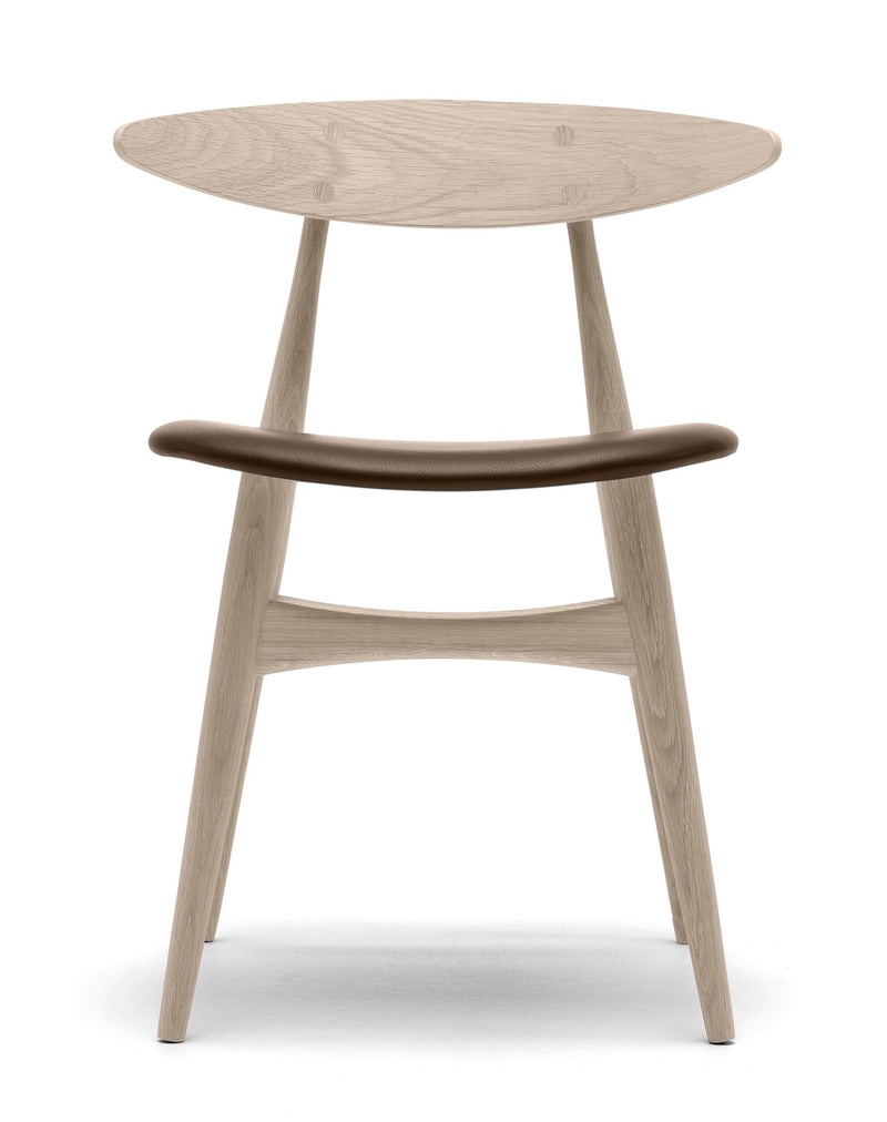 CH33P Dining Chair - Carl Hansen & Son - Chairs - Black Oak/Thor 301 Leather - HORNE