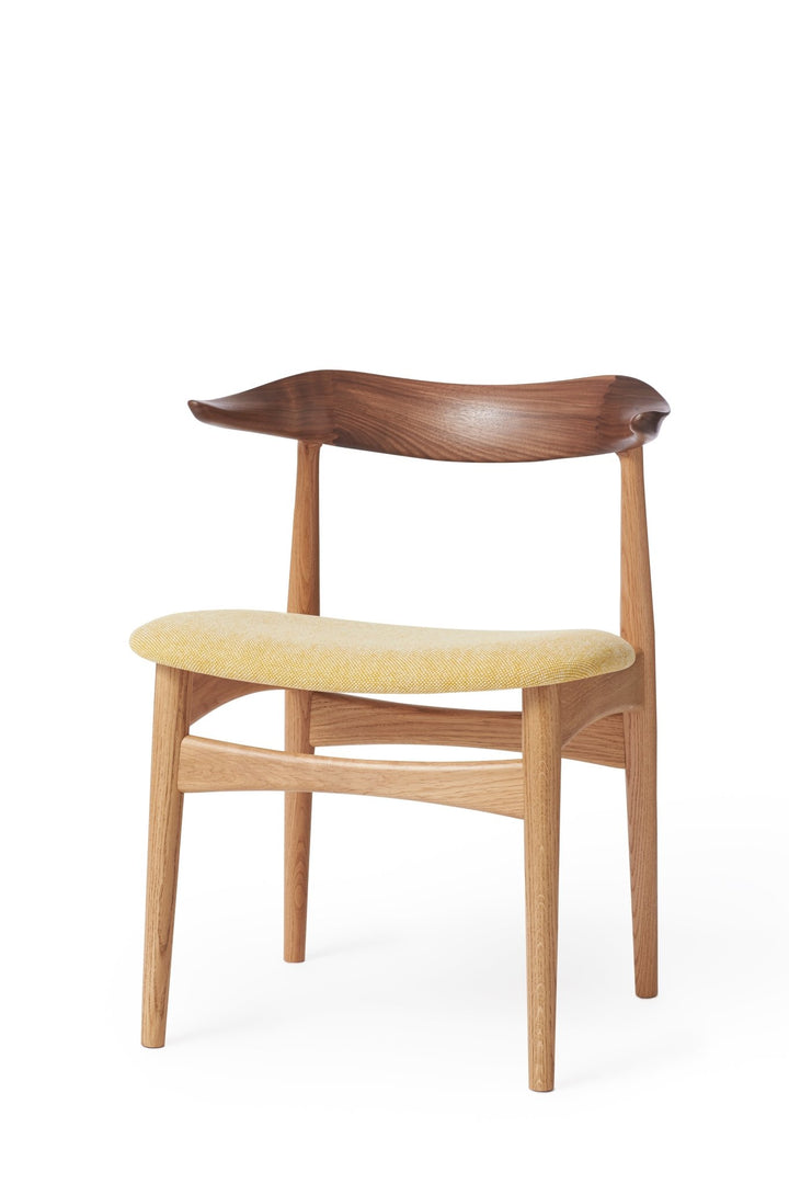 Cow Horn Dining Chair - Warm Nordic - Chairs - Hallingdal 407 - Walnut/Oak Mix - HORNE