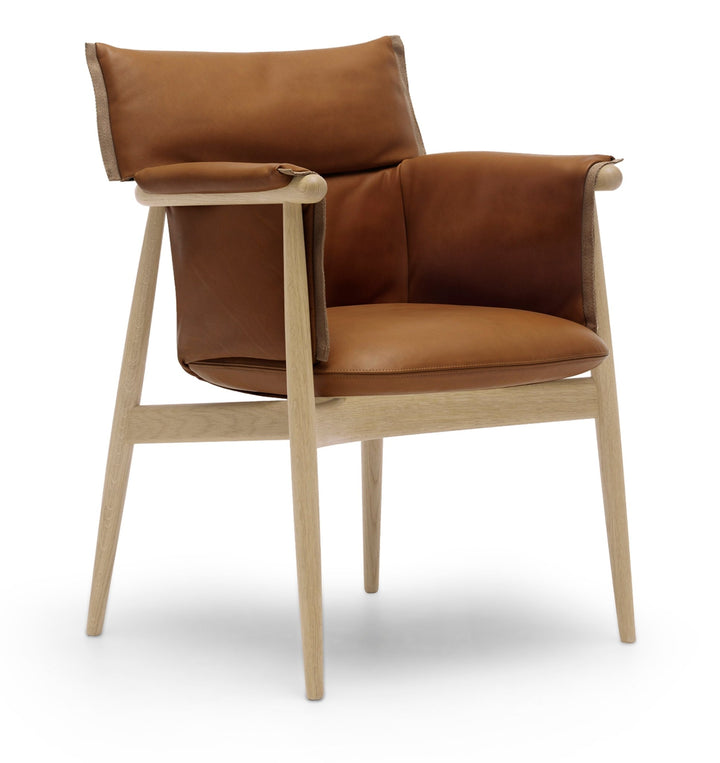 E005 Embrace Armchair - Carl Hansen & Son - Chairs - Soaped Oak/Loke 7748 Leather - HORNE
