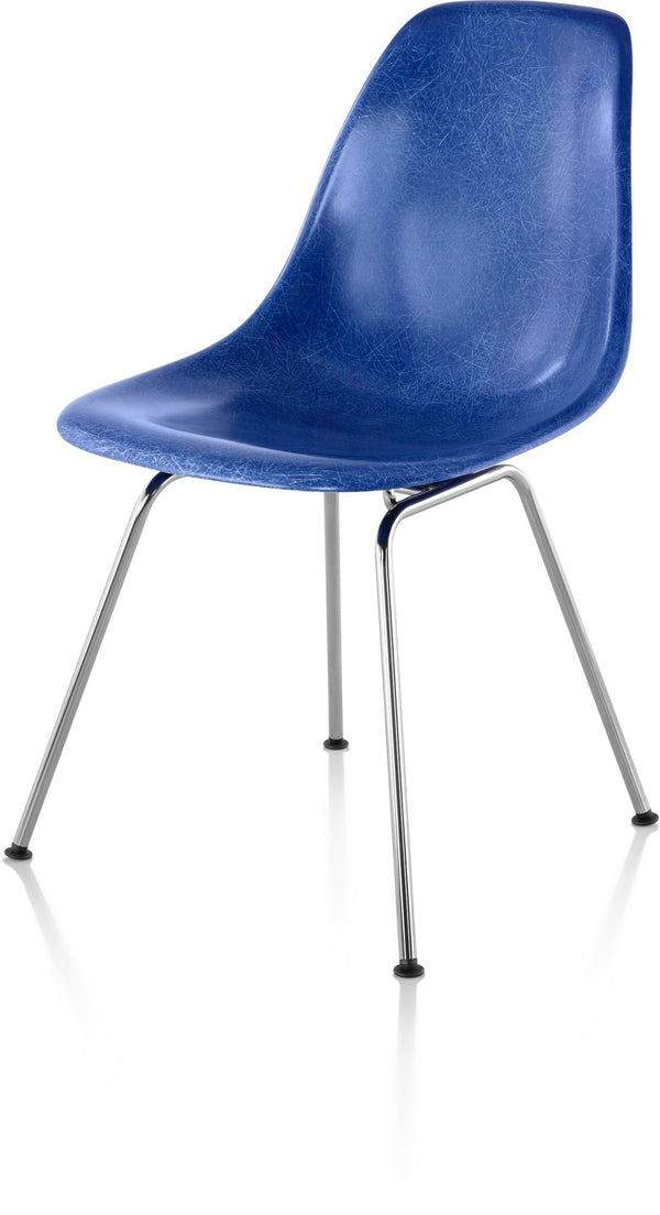 Eames® Molded Fiberglass Side Chair – 4 - Leg Base - Herman Miller® - Chairs - White - Parchment - Standard Glide - HORNE