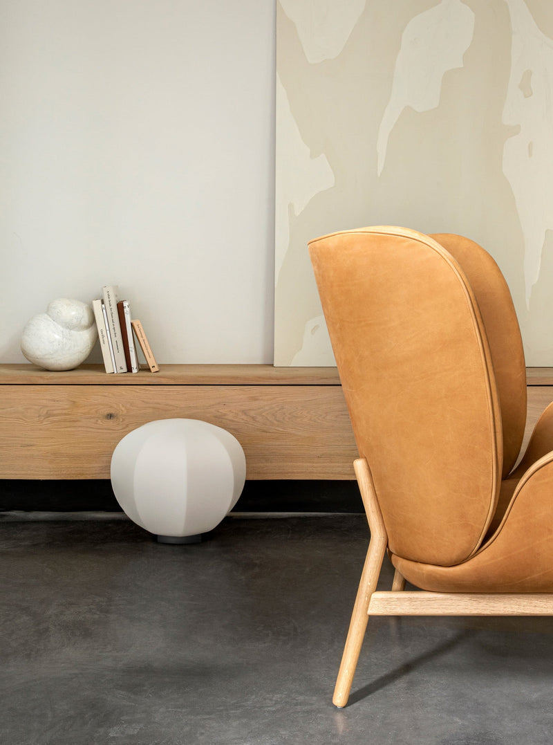 Embrace Chair - Fogia - Chairs - Barnum - Pine - Wood - HORNE