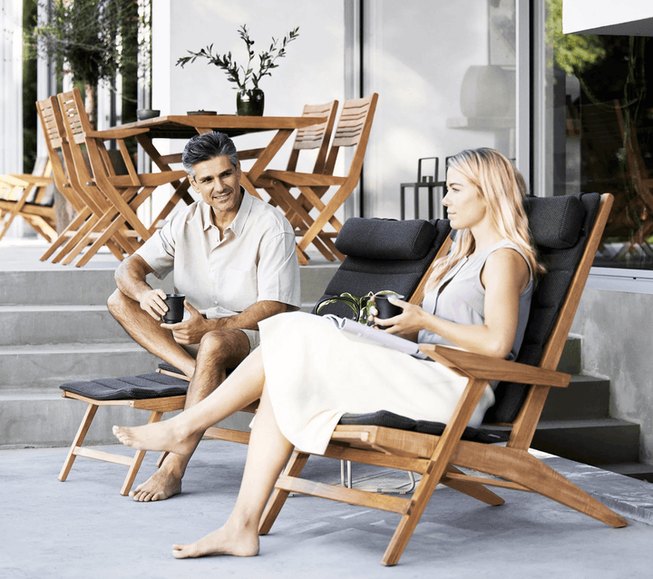 Flip Deck Chair - Cane Line - Outdoor Furniture - Light Grey Focus - HORNE