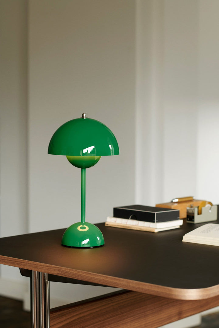 Flowerpot VP9 Table Lamp - &Tradition - Table + Task - Signal Green - HORNE