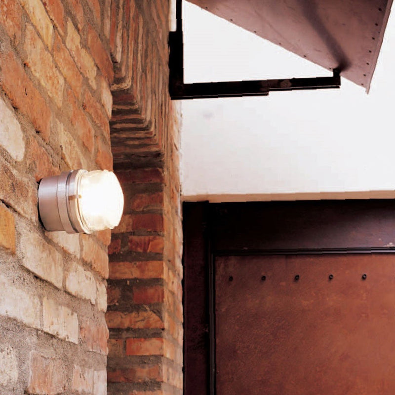 Fresnel Outdoor Wall Lamp - Oluce - Outdoor Lights - Black - Incandescent - HORNE